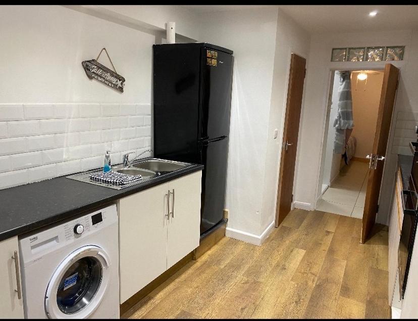 Teign Treasure Trove 1Bed Groundfloor 2Mins 2Beach Apartment Teignmouth Exterior photo